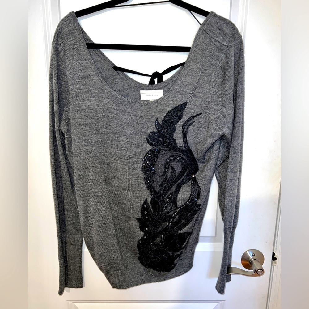 Beaded Sweater new W/tags size 14